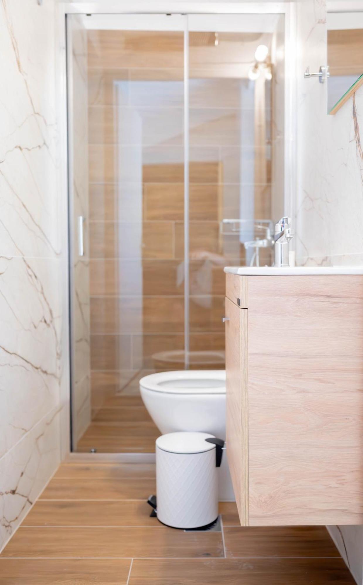 G&G Apartment Kiáton Zewnętrze zdjęcie